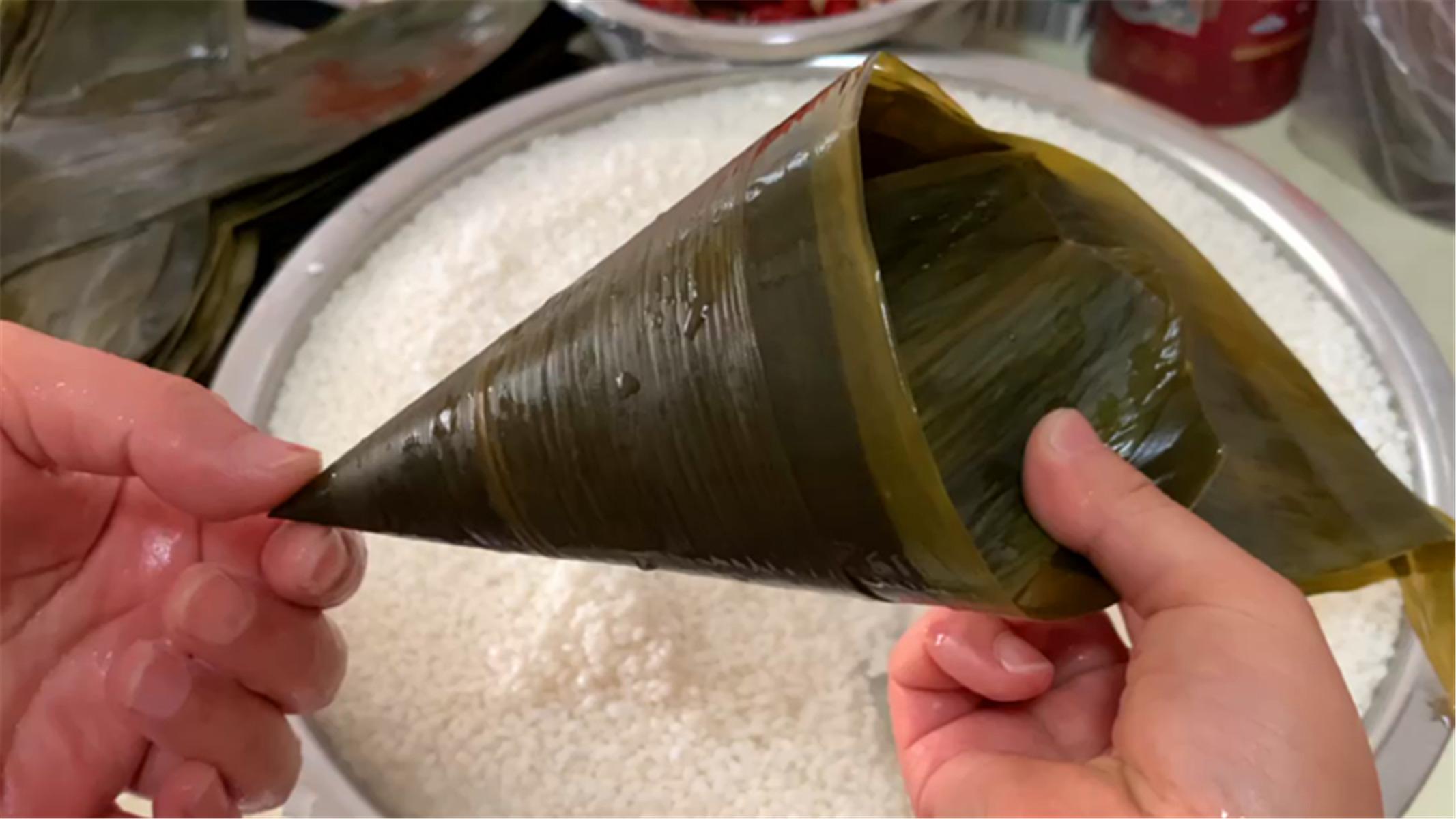 包粽子的花生要泡多久（端午节的粽子怎么做）-1