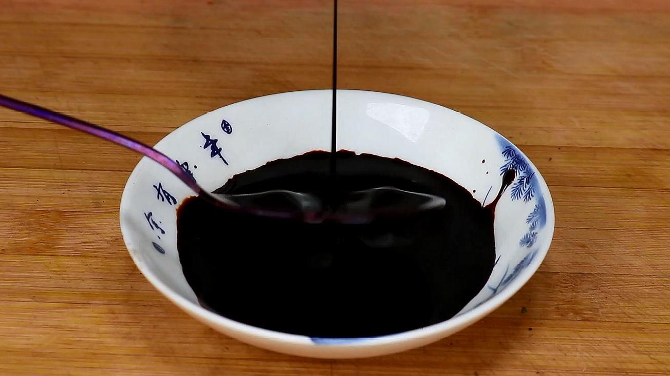 生抽和味极鲜哪个炒菜好吃（生抽老抽味极鲜酱油的区别）-4