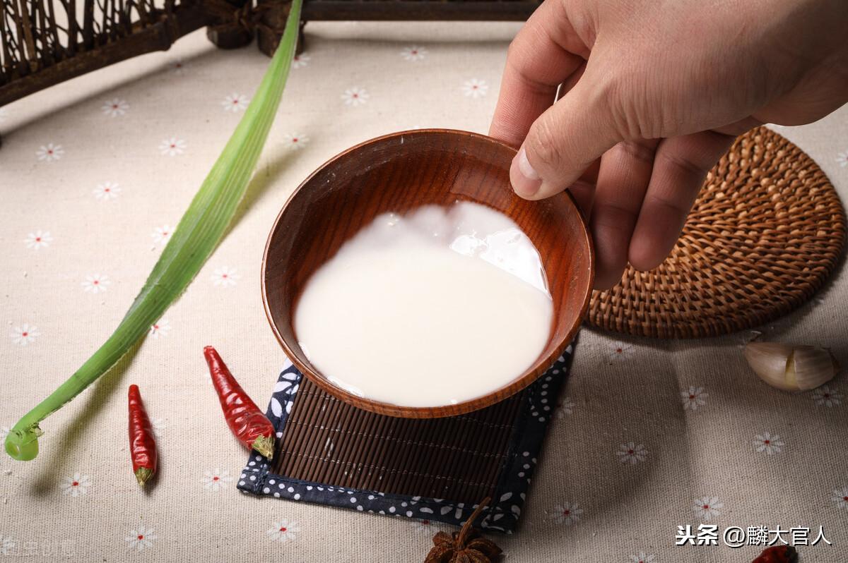 生粉能代替淀粉用吗（怎么区分生粉和淀粉）-5