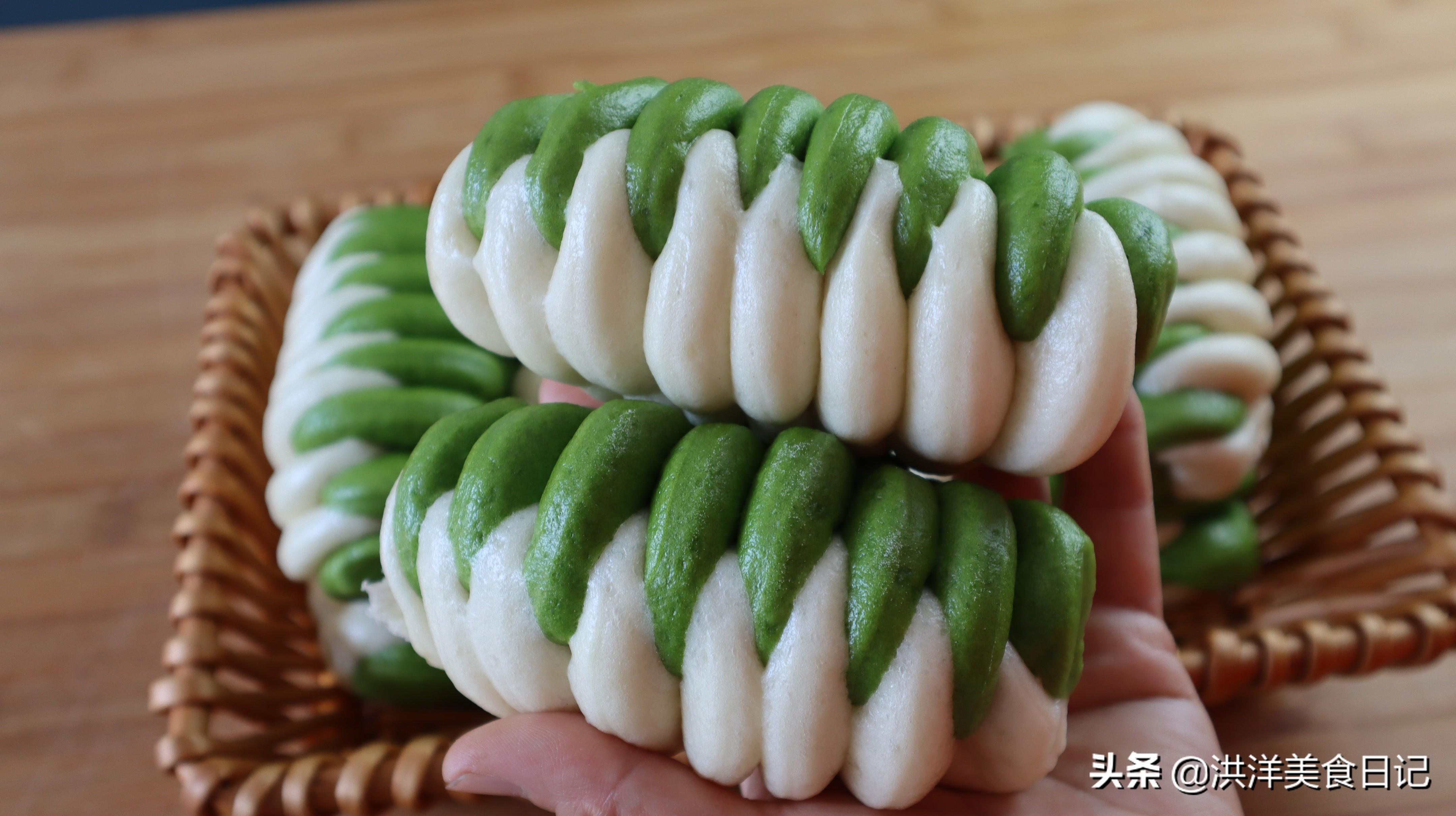 馒头蒸好后多久开锅才不回缩（蒸馒头的小技巧和方法）-6