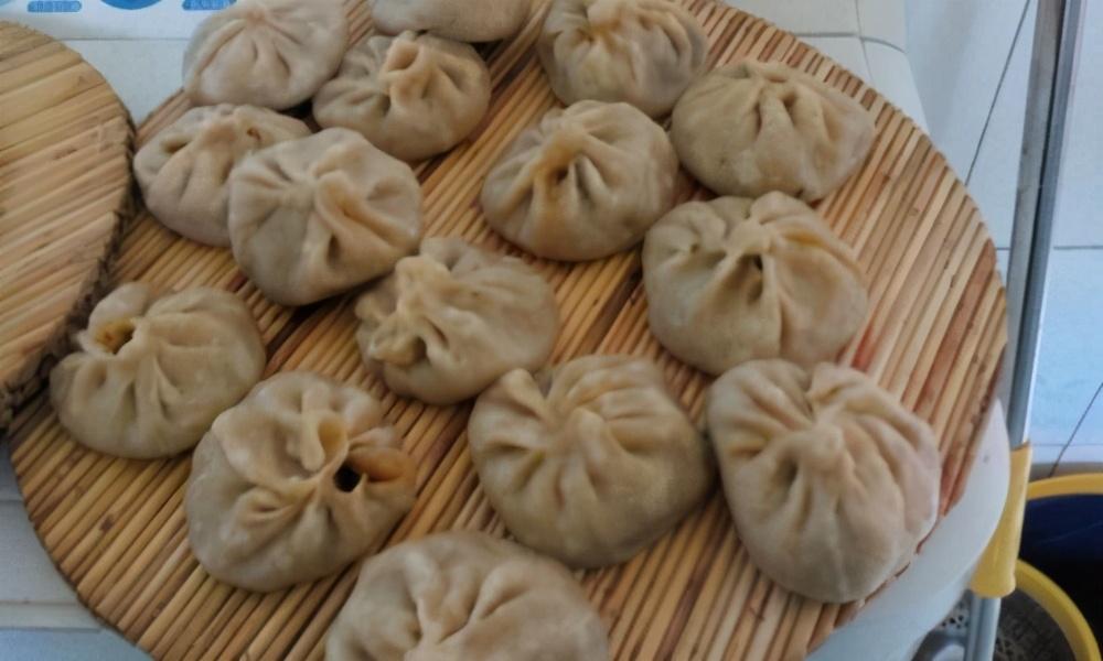 蒸包子为啥一掀锅就塌陷（蒸包子不塌陷有绝招）-3