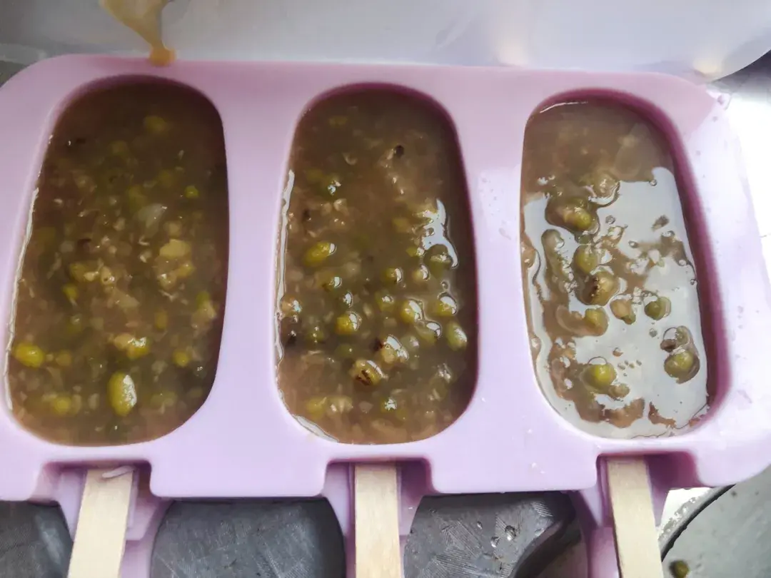 煮绿豆汤绿豆要泡多久（绿豆有哪些吃法）-17