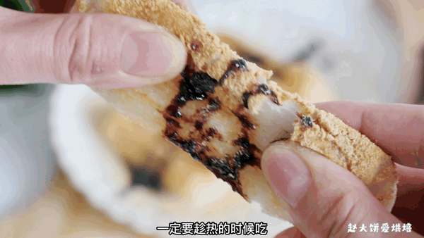 干糯米粉怎样做成糍粑（红糖糍粑的做法大全）-11