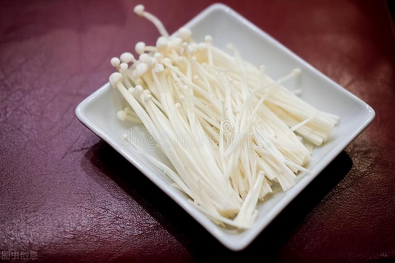 金针菇可以放冰箱放多少天（金针菇变黄还能吃不）-1