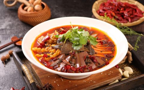 豆瓣酱和黄豆酱是一样的吗？有什么区别？