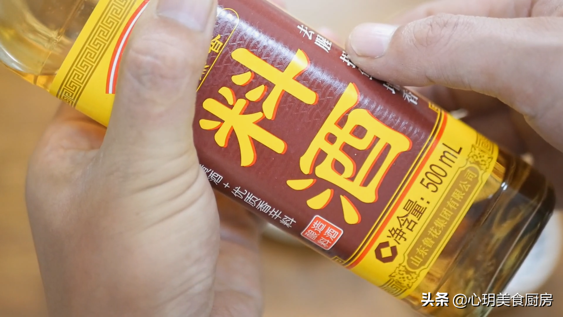 鸽子汤为什么不能放蒜（炖鸽子汤的正确做法）-4