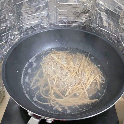  荞麦面要煮多少分钟才熟（凉拌荞麦面的做法）-3