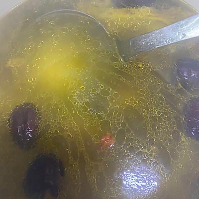 鸽子汤炖多久最营养（鸽子汤放什么材料好）-6