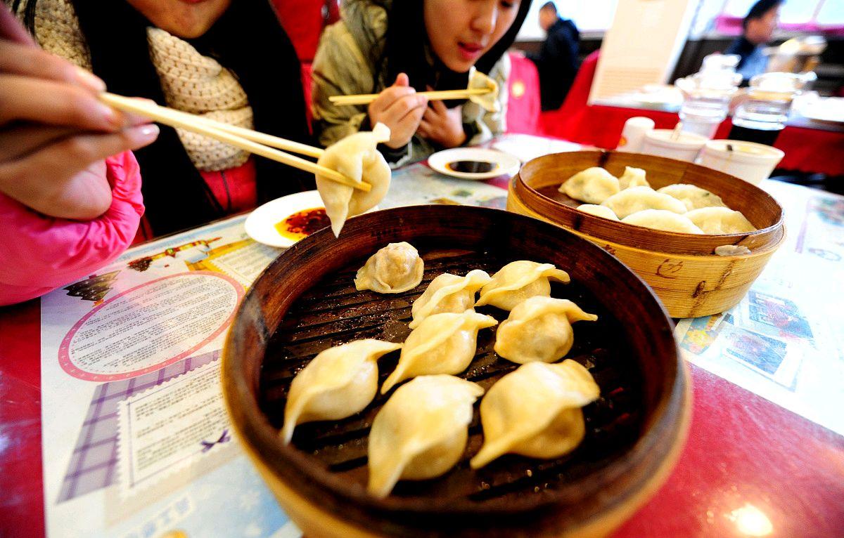 饺子皮用冷水还是温水比较好（包饺子和面窍门方法）-3