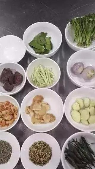 咖喱粉怎么调成咖喱汁（咖喱酱汁的简单做法）-19