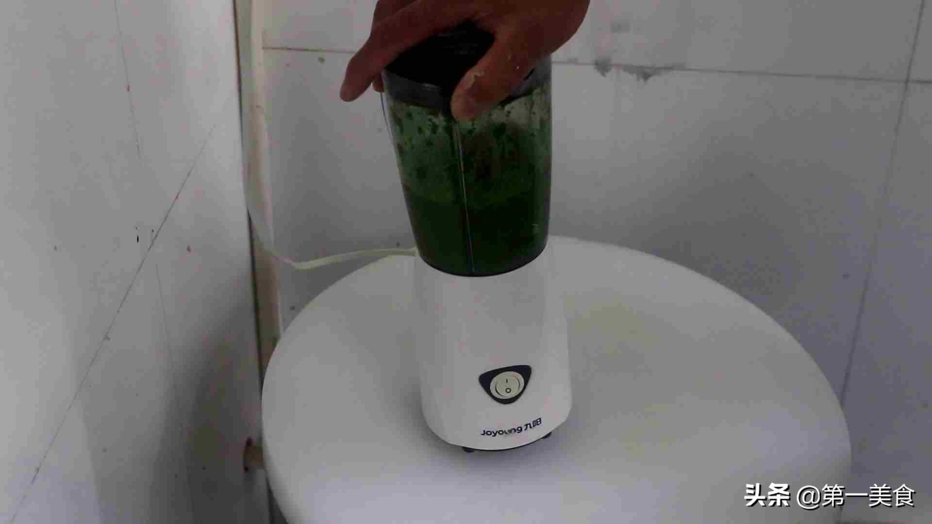 平菇焯水几分钟熟（平菇的做法大全家常菜）-4