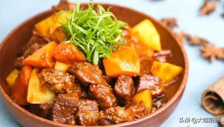 牛肉一般炖多久才会彻底软烂（牛肉炖久了会不会更老）-1