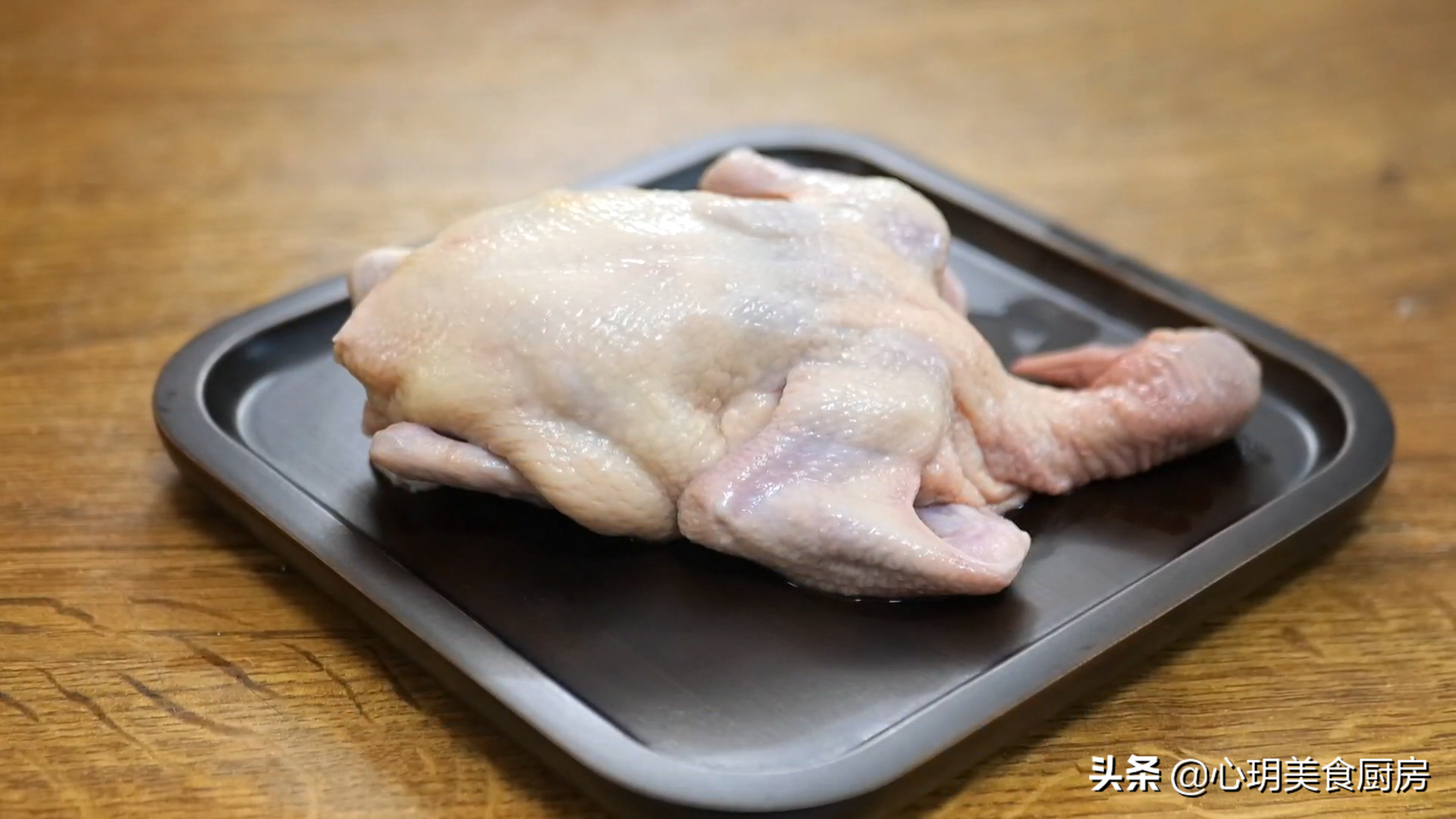 鸽子汤为什么不能放蒜（炖鸽子汤的正确做法）-3