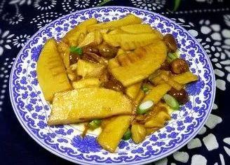 怎么炒冬笋的做法大全 干煸冬笋的做法窍门-7