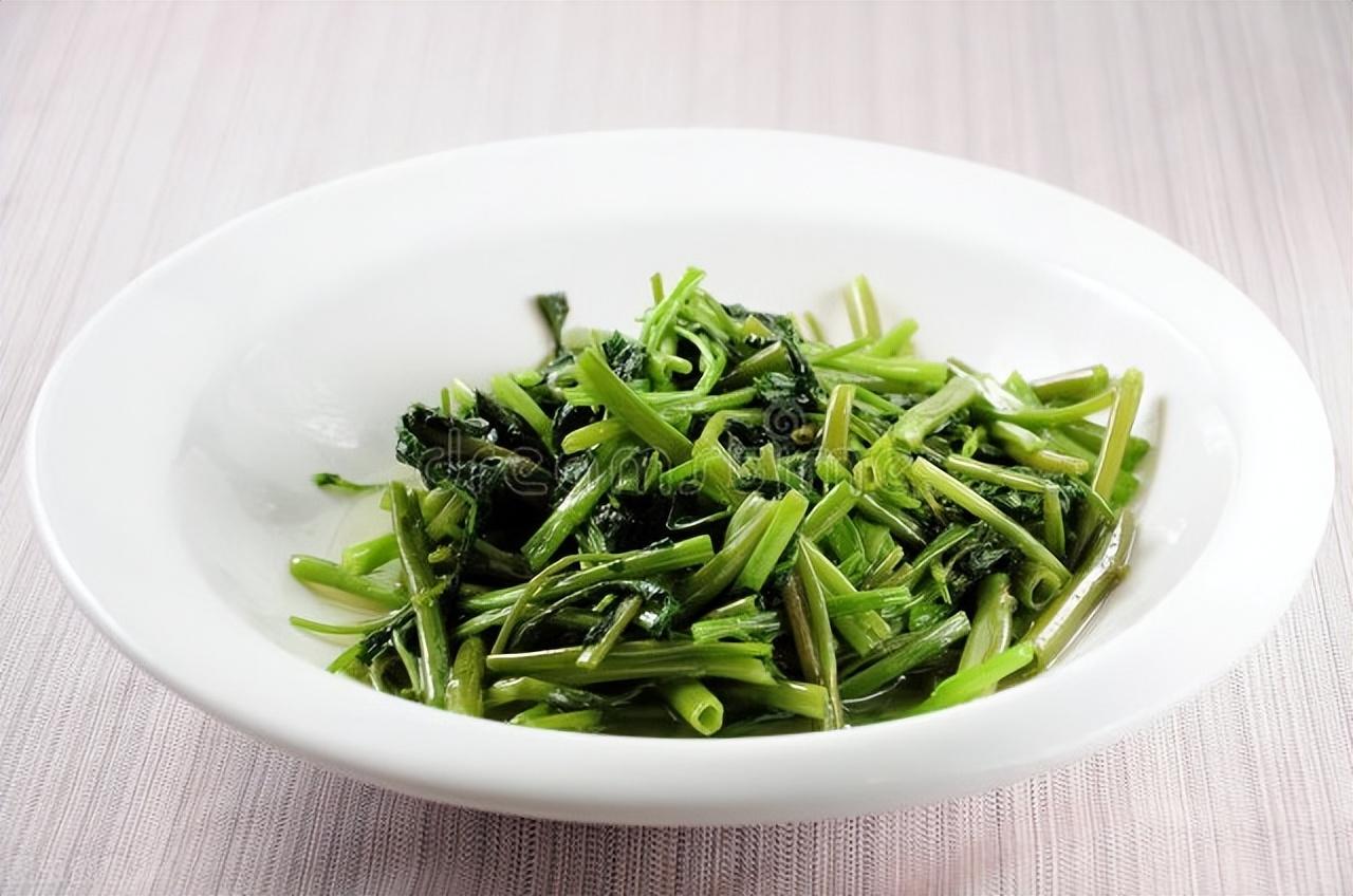 空心菜梗的做法怎样好吃 酸甜空心菜梗的做法-10
