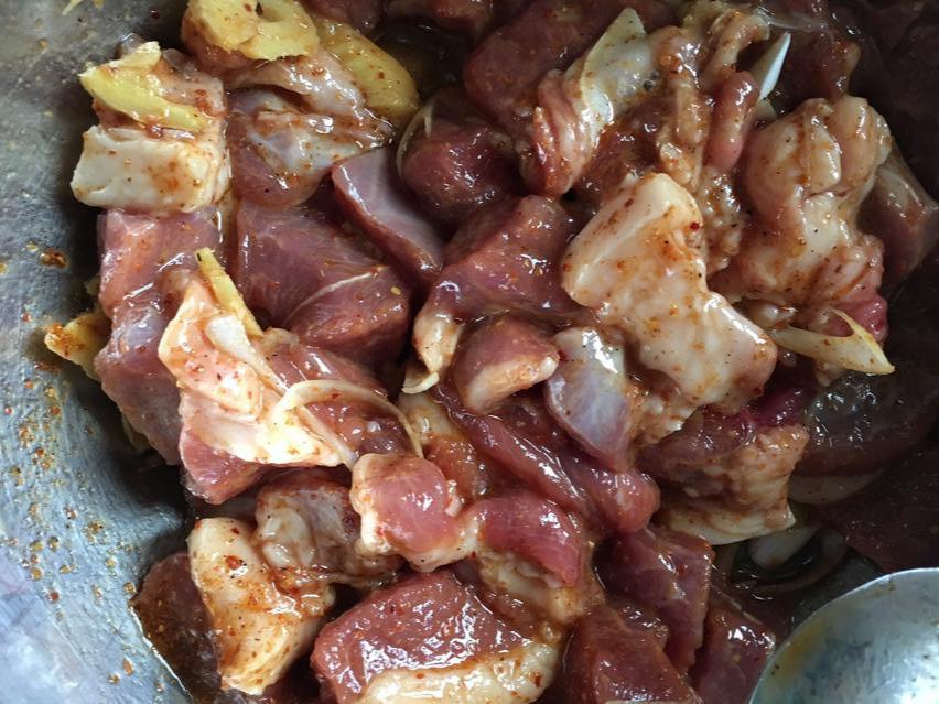 羊肉串的腌制方法及调料配方-13