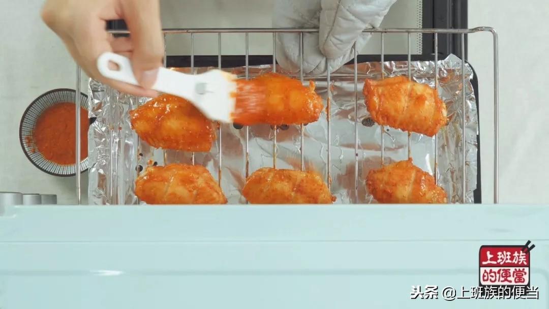 奥尔良烤翅的腌制方法（自制奥尔良烤鸡翅的做法）-11