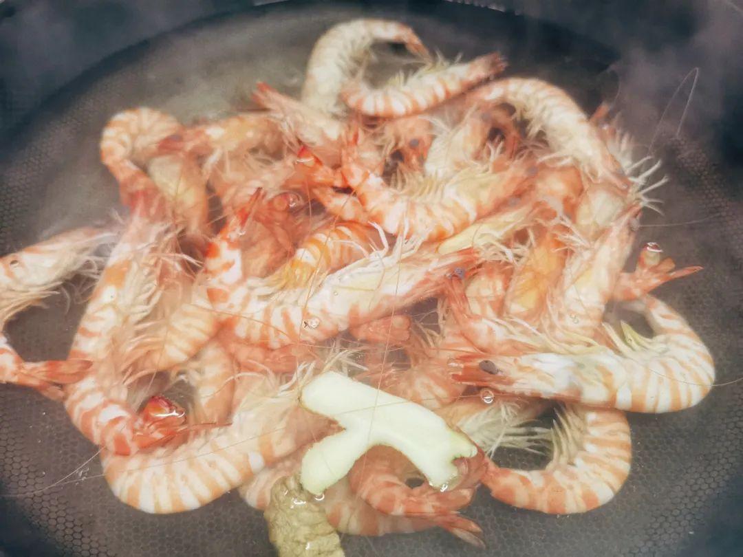 水煮基围虾蘸料怎么调（活虾当天不吃如何保存）-12