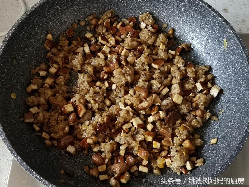 冷冻烧麦要蒸多久才能熟（冷冻烧麦快速解冻方法）-6
