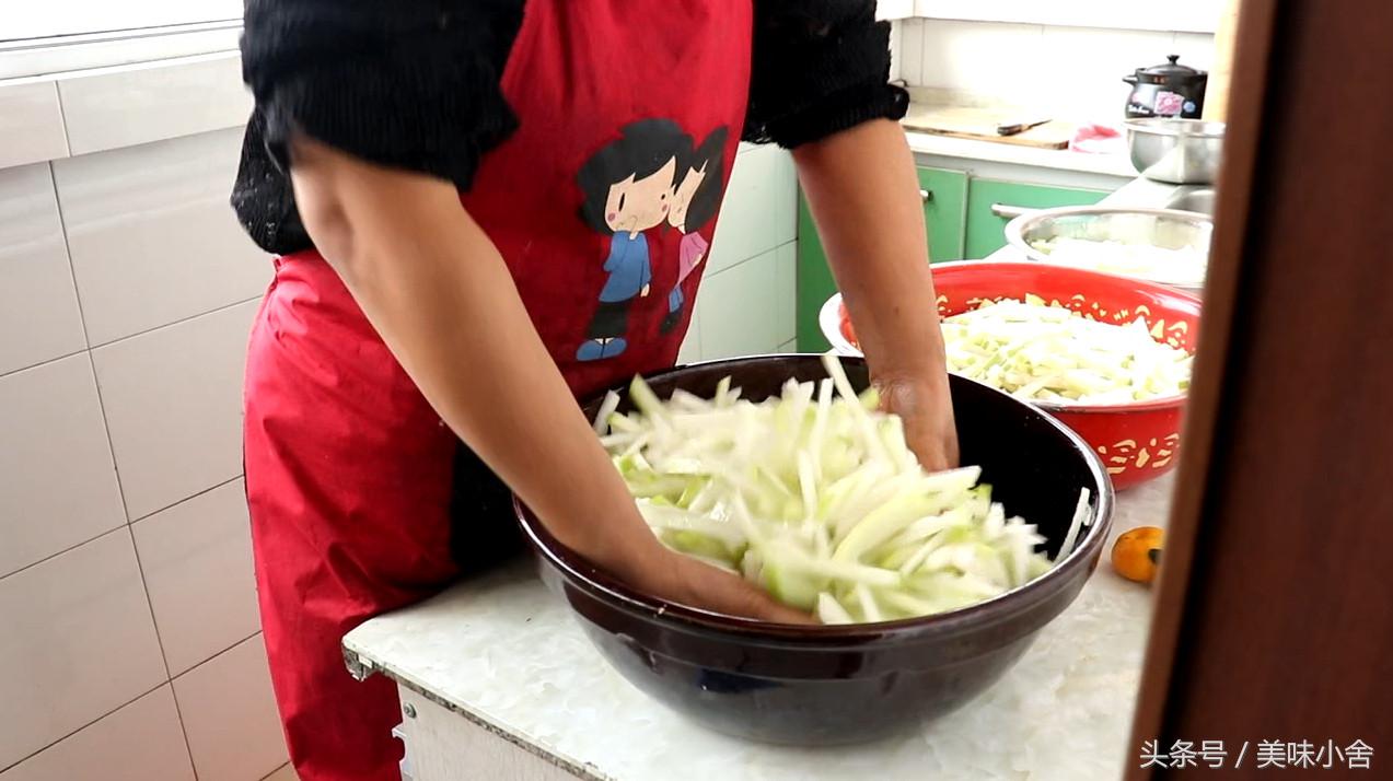 如何腌制萝卜干最好吃，老式萝卜干的腌制方法-4