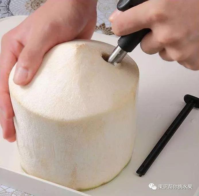 怎么判断椰子汁是不是变质了（椰子水像烂甘蔗味）-2