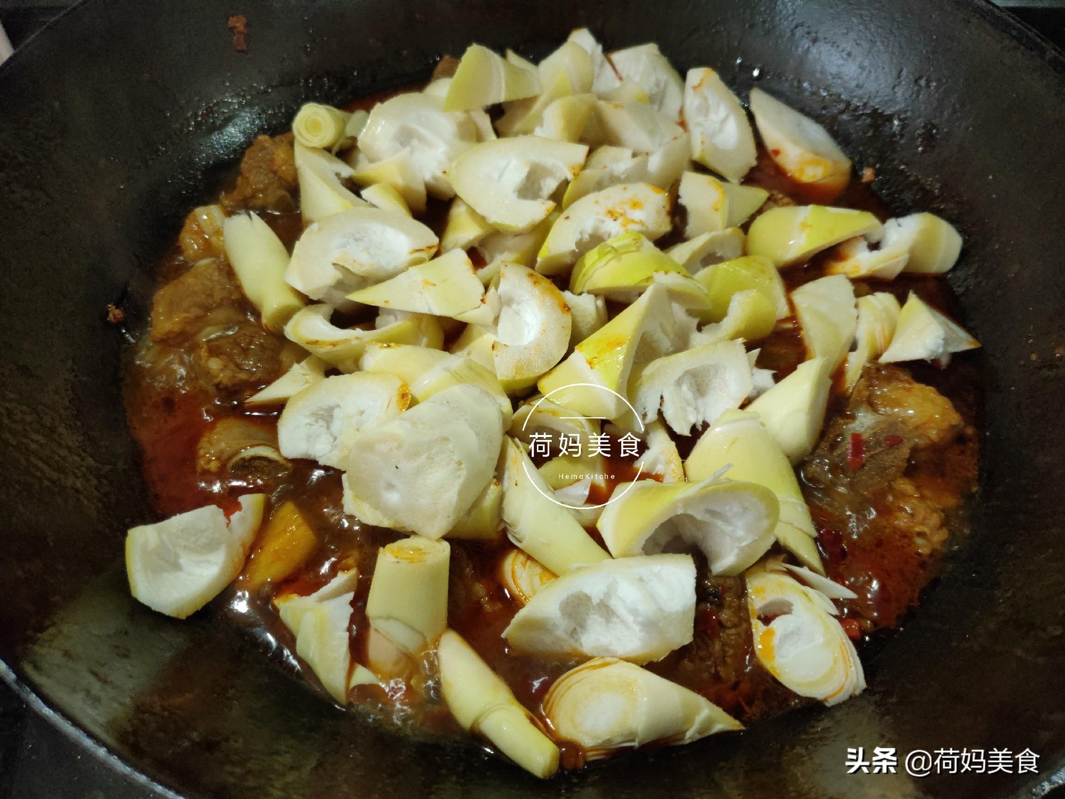 苦笋的家常菜做法大全（苦笋炖排骨的做法）-11