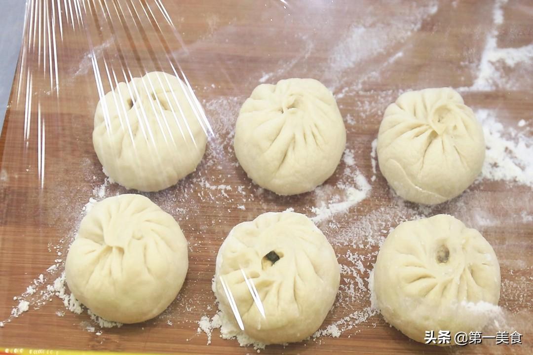 怎样才能发好面做包子（包子如何发面又软又白）-10