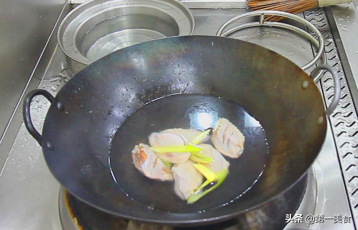 做可乐鸡翅都需要什么材料（可乐鸡翅的配料表和做法）-5