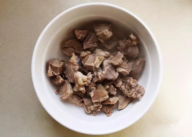 清汤羊肉的做法及配料（家常版清汤羊肉的做法窍门）-8