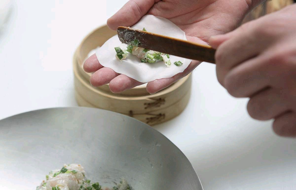 水晶蒸饺的做法窍门以及和面比例-9