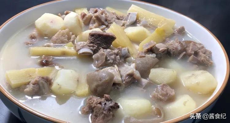 白汤羊肉汤的做法及配料（炖羊肉汤三放三不放）-1
