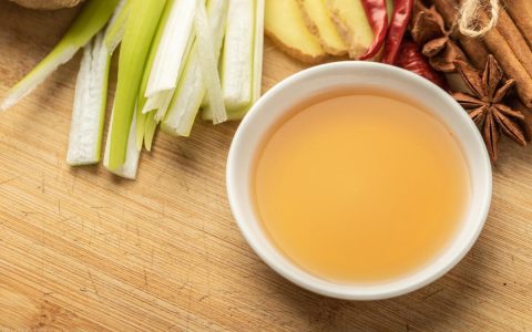 料酒能用啤酒、白酒代替吗？