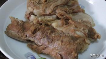 羊肉泡馍的汤的正宗做法 做羊肉泡馍要哪些配料-8