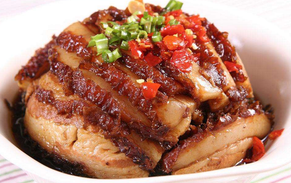 梅菜扣肉是哪里的菜系（梅干菜扣肉怎么做）-1
