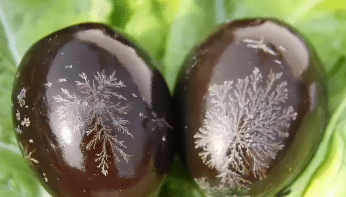 皮蛋里面为什么会有雪花？-1