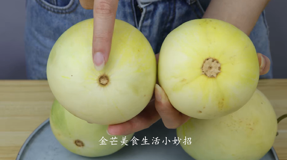 香瓜什么样的甜怎么挑选（生活小窍门）-7