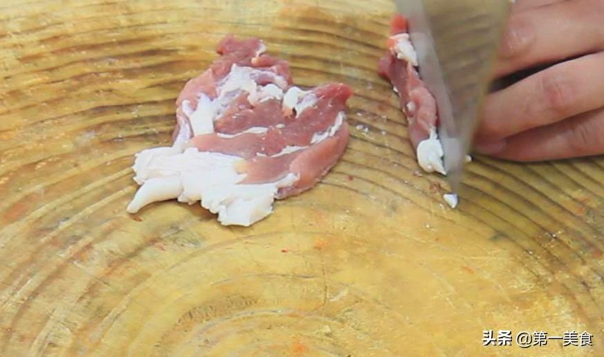 粉蒸肉怎么做才能好吃（粉蒸肉最简单的做法）-2