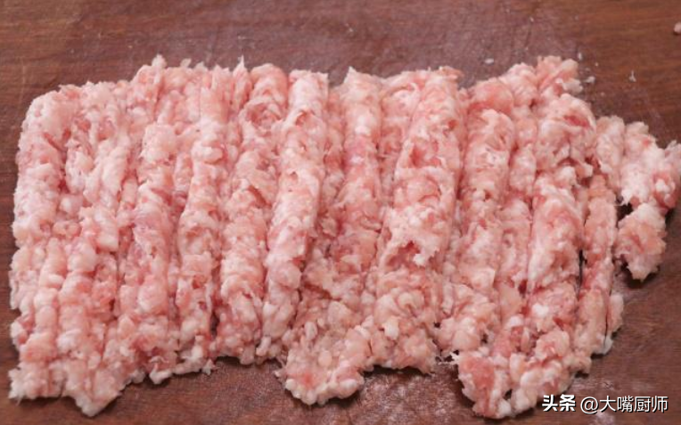 抄手肉馅怎么做又嫩又好吃-3