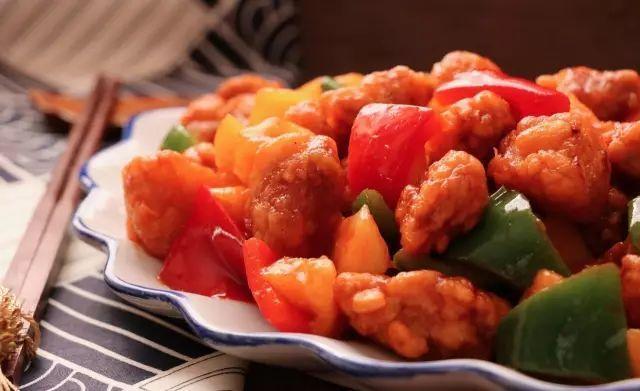 菠萝古老肉的汁怎么调 菠萝咕咾肉家常的做法-1