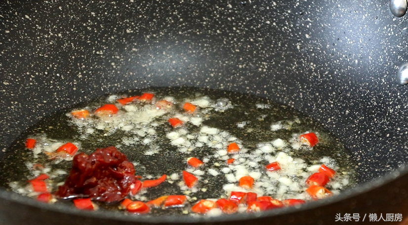 鸡杂配什么菜炒好吃（爆炒鸡杂的家常做法）-10