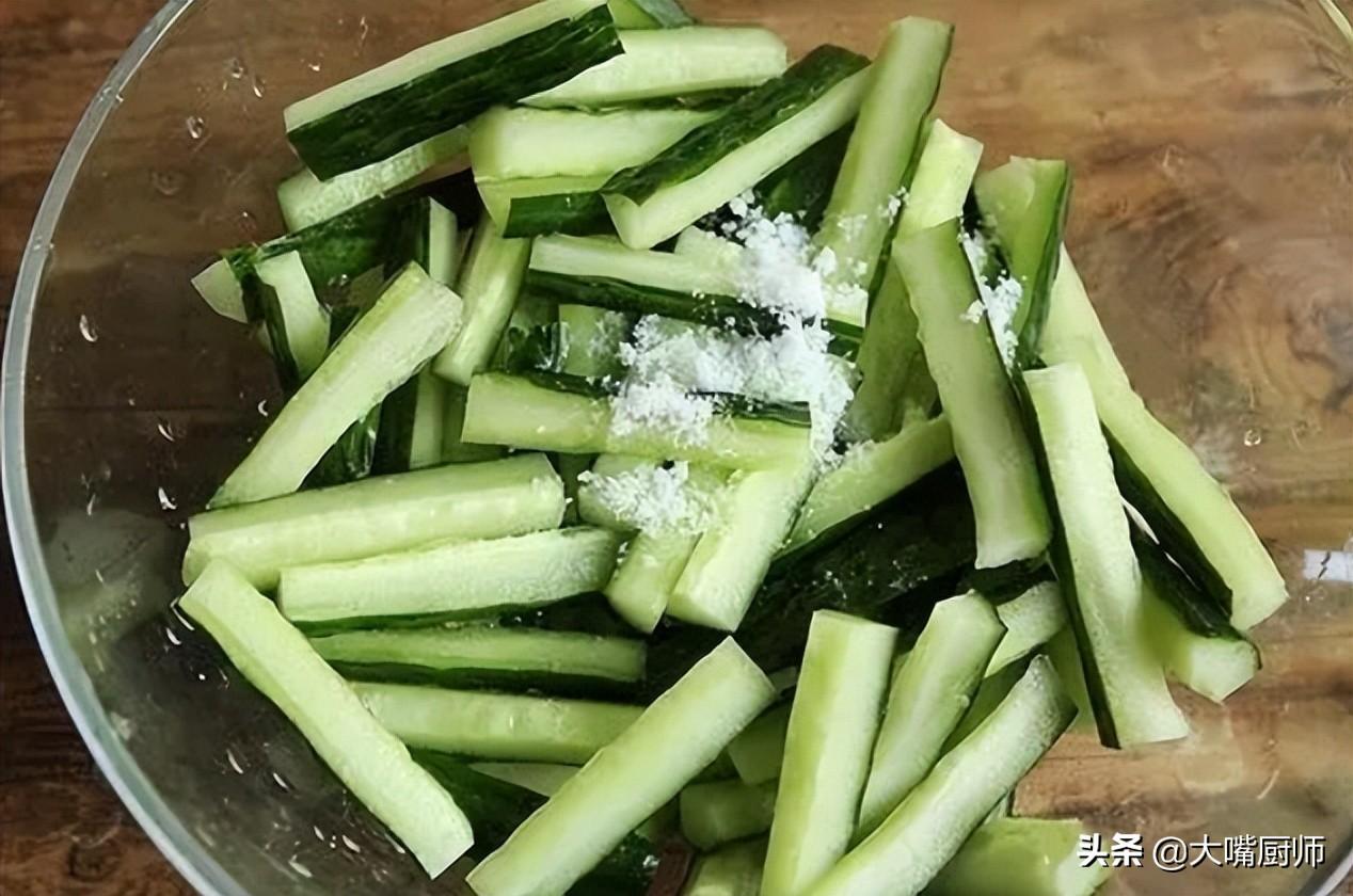 腌黄瓜咸菜怎么个腌法_怎样制作黄瓜咸菜-4