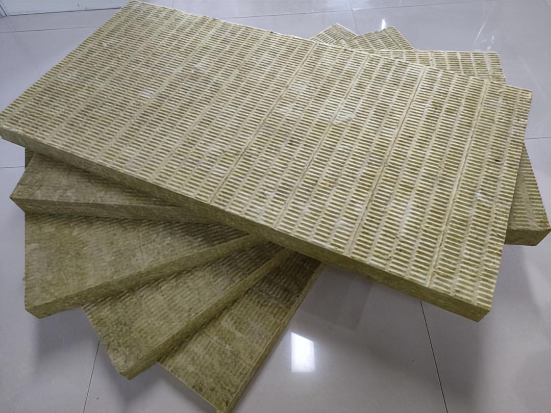 屋顶隔热板材料哪种保暖好？-3