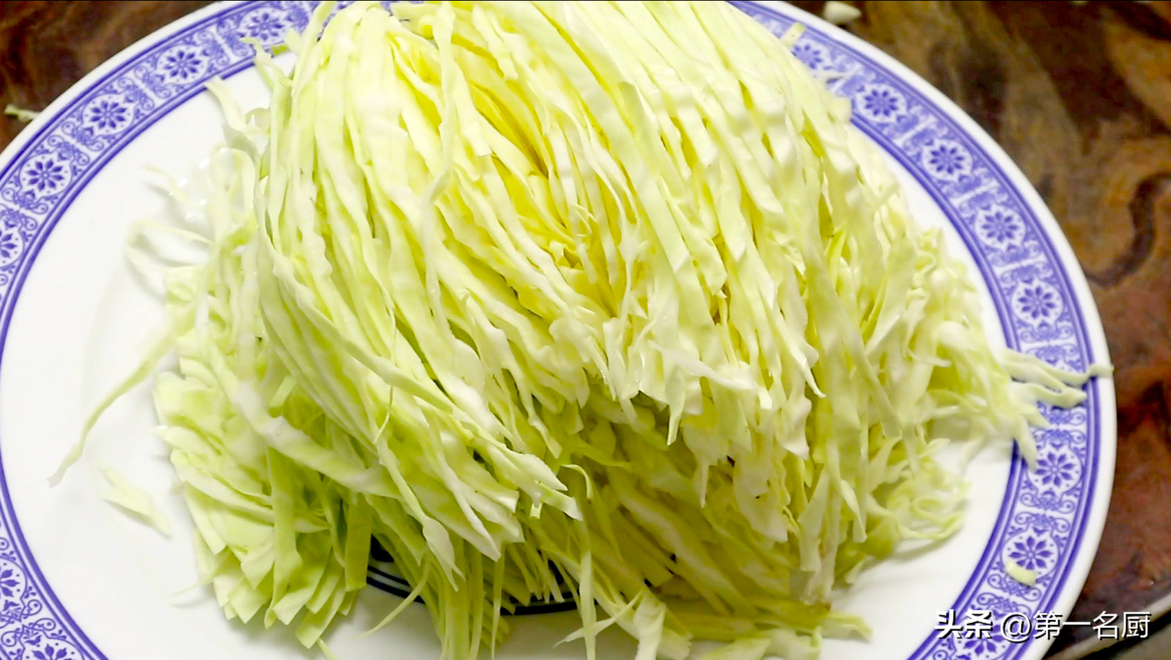 卷心菜的家常做法推荐-10