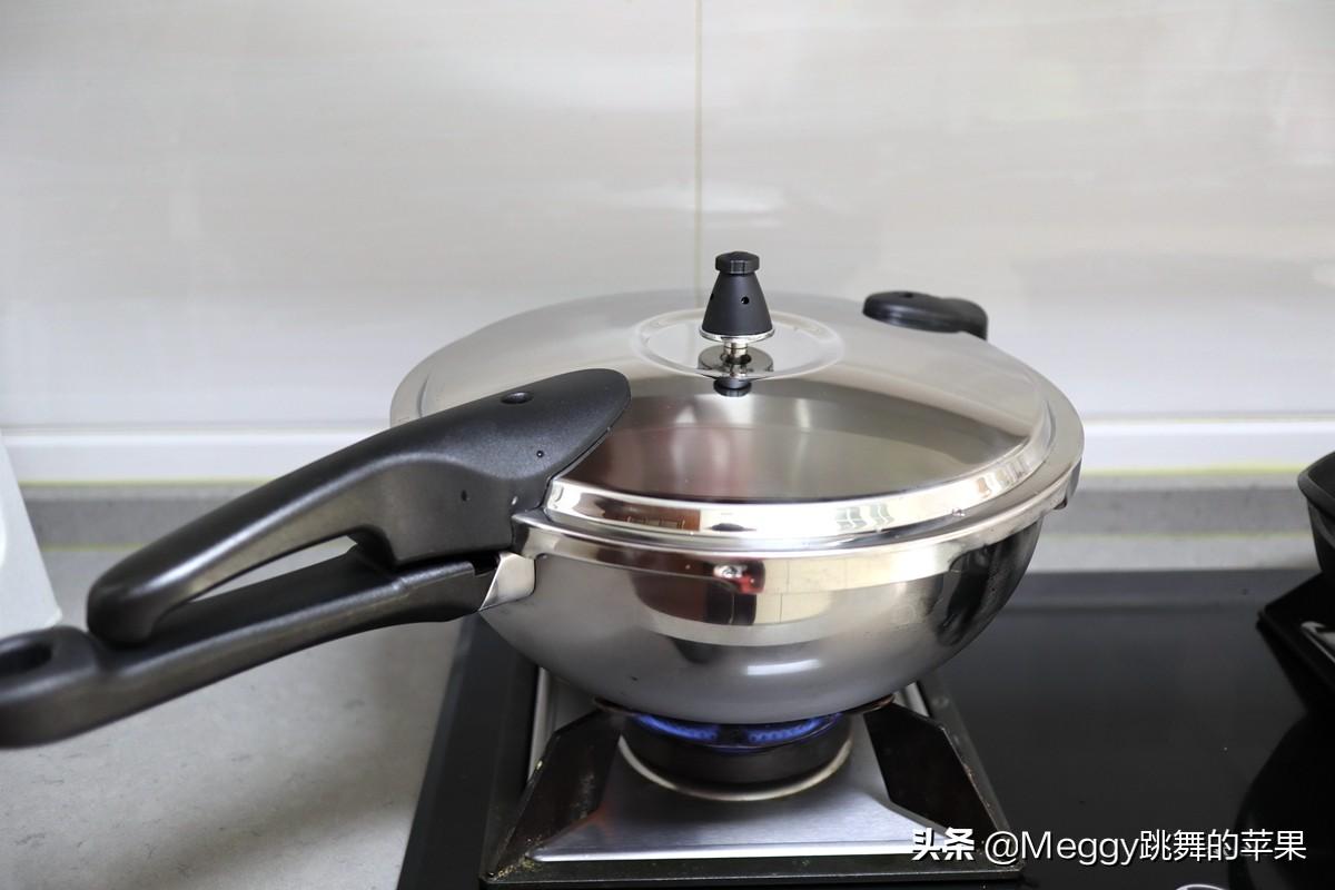 烙饼卷带鱼高压锅多久-15