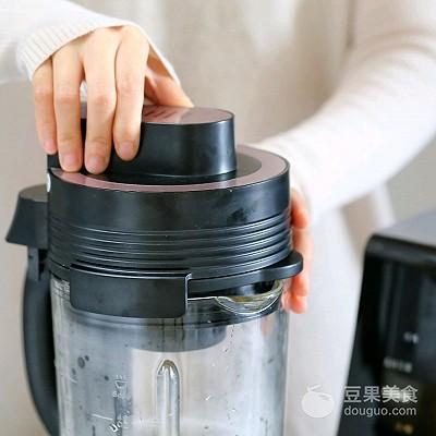 破壁机榨橙汁的做法和材料，破壁机榨果汁要多少时间-9