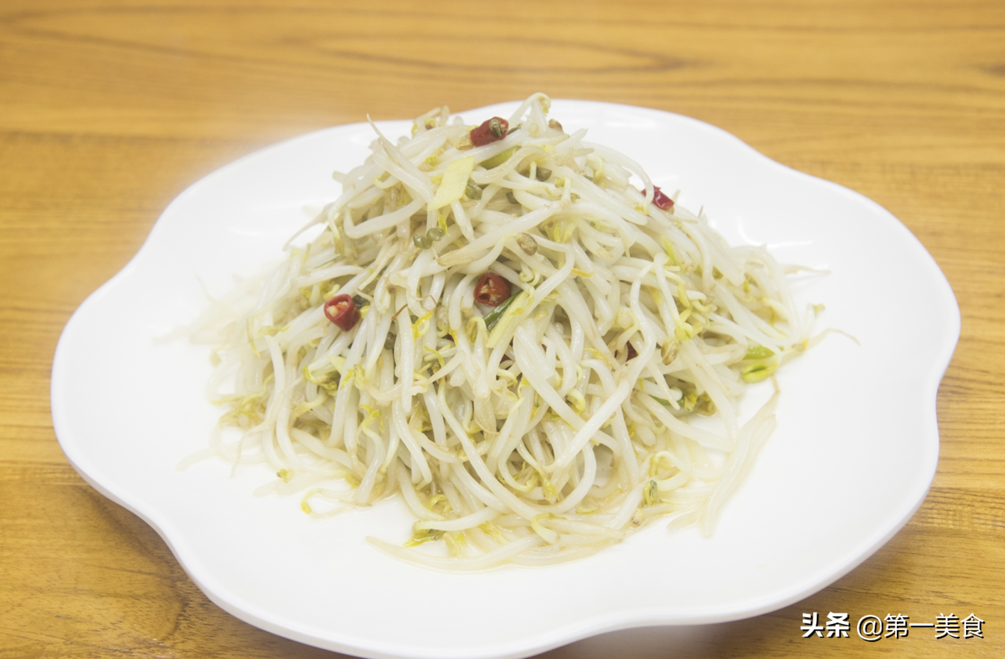 怎么炒绿豆芽好吃又简单-2