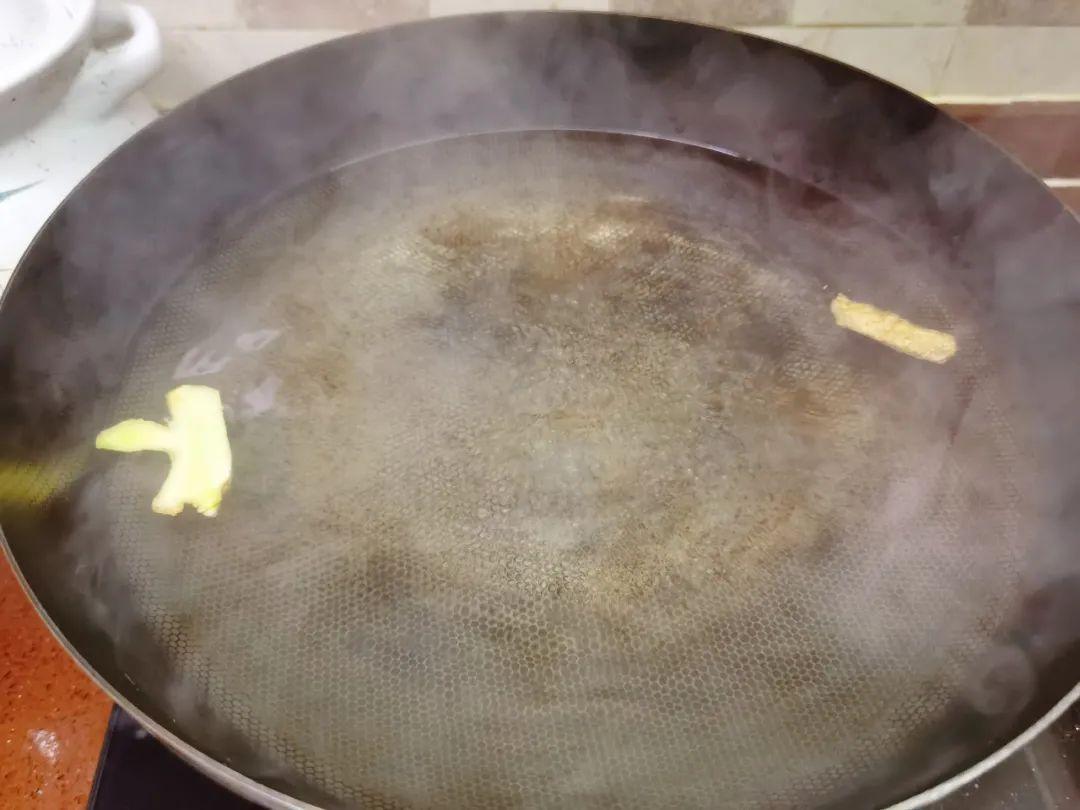 水煮基围虾蘸料怎么调（活虾当天不吃如何保存）-9