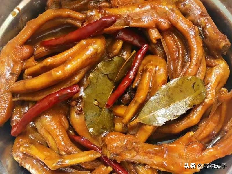 卤鸭爪怎样入味又不烂（卤鸭放什么调料比较好吃）-1
