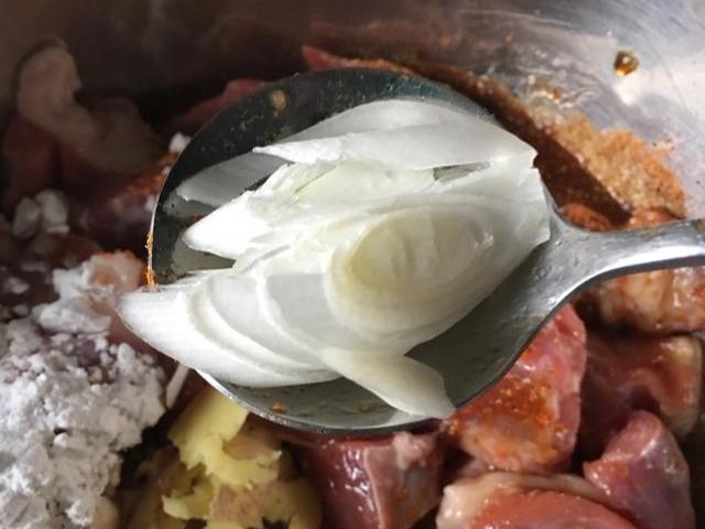 羊肉串的腌制方法及调料配方-12