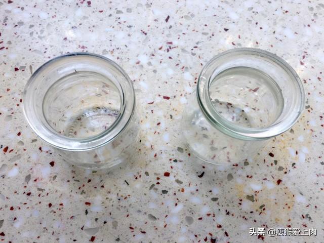 葡萄酱的家庭制作方法（草莓酱怎么做好吃又简单）-15